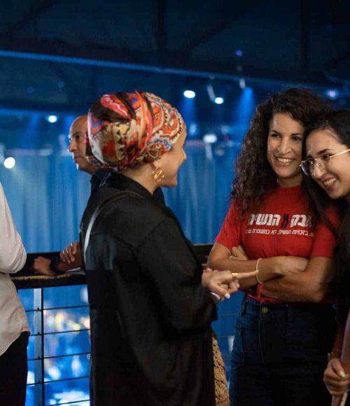 משתתפים באירוע פותחים שנה בטוב של תנועת נפגשים