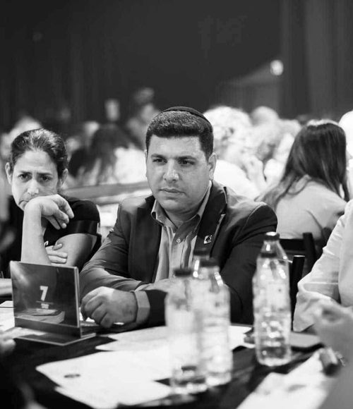 משתתפים באירוע פותחים שנה בטוב של תנועת נפגשים