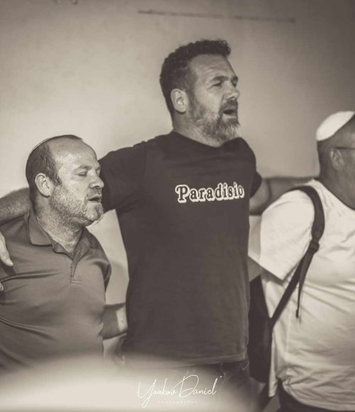 משתתפים באירוע נפגשים מחוץ לקופסה בעיר דוד